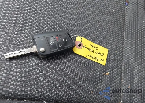 2020 Volkswagen Jetta 1.4T R-Line/1.4T S z USA, uszkodzony, nr VIN 3VWN57BU0LM086425